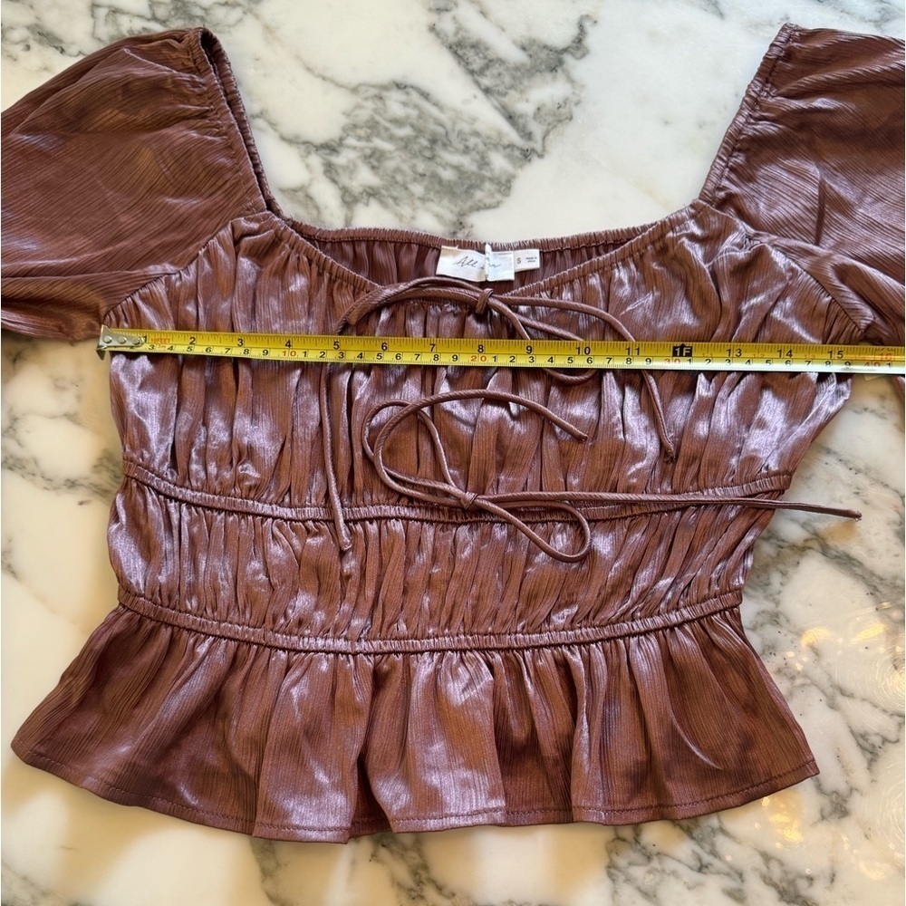 NWOT All in Favor Mauve Satin Puff Sleeve Peasant Cropped Peplum Top | Size S - Picture 6 of 8